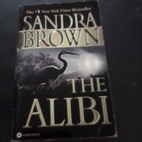 paperback Other - The alibi paperback Sandra brown